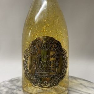 Studio image of Veneto wine bottle shot u2013 Italian sparkling wine u2013 buy Veneto wine online in the UK u2013 premium Italian wine selection online