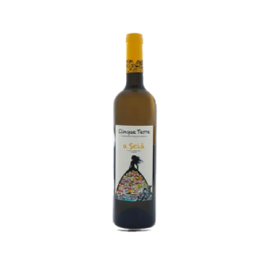 Studio image of Albarola wine bottle shot u2013 Italian white wine u2013 buy Albarola wine online in the UK