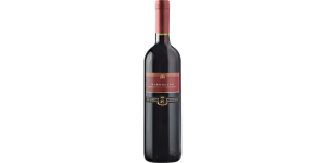 Studio image of Corvina Lombardy wine bottle shot u2013 Italian red wine u2013 buy Corvina Lombardy wine online in the UK u2013 shop Italian wine online
