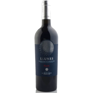 Studio image of Llunes Cannonau di Sardegna Riserva DOC u2013 Premium Sardinian Red Wine (75cl) bottle shot u2013 Italian red wine u2013 buy Llunes Cannonau di Saru2026