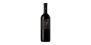 Studio image of Primitivo Puglia wine bottle shot u2013 Italian red wine u2013 buy Primitivo Puglia wine online in the UK u2013 buy Italian wine online